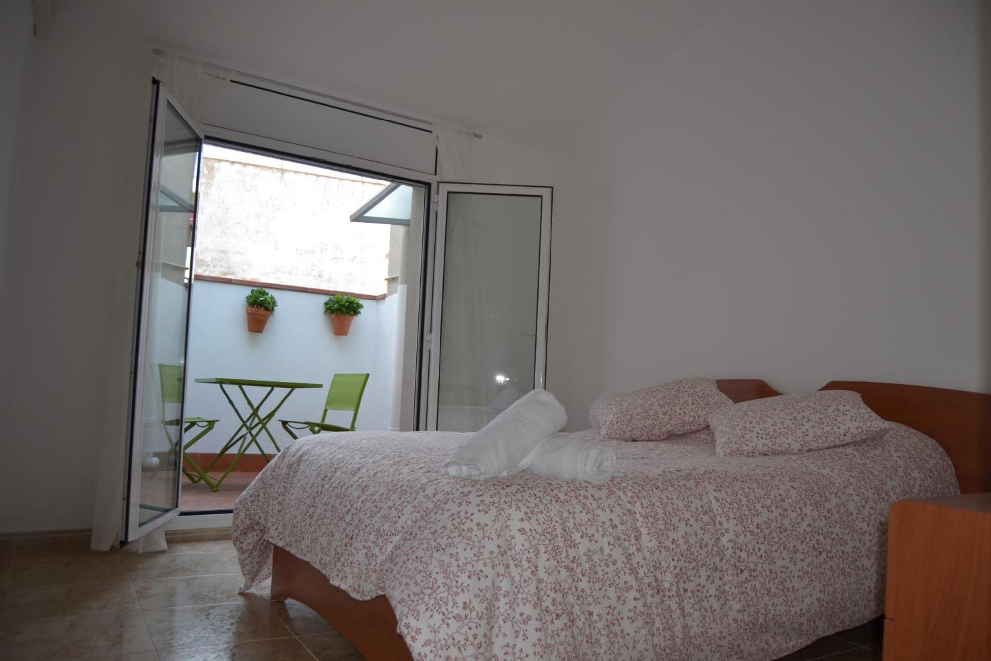 Apartments Figueres Eksteriør billede