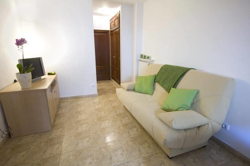 Apartments Figueres Eksteriør billede